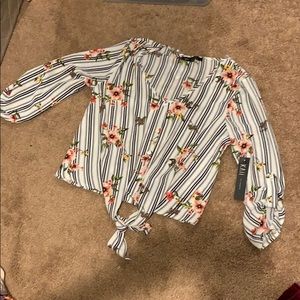 Cute women’s button up!